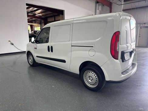 Used 2022 RAM ProMaster City Tradesman FWD image 6