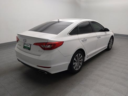 Used 2015 Hyundai Sonata Sport w/ Option Group 03 FWD image 9