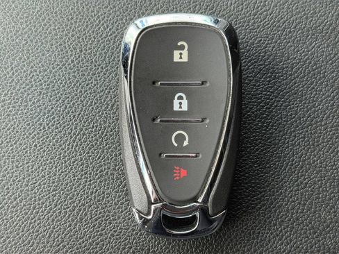 Used 2025 Chevrolet TrailBlazer LT AWD/4WD image 31