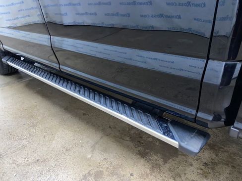 Used 2017 Ford F150 XLT w/ Equipment Group 302A Luxury image 17