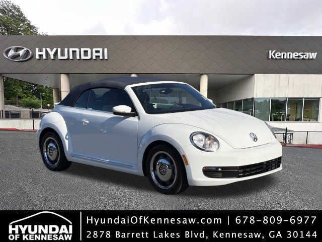 Used 2016 Volkswagen Beetle 1.8T Denim FWD image 1