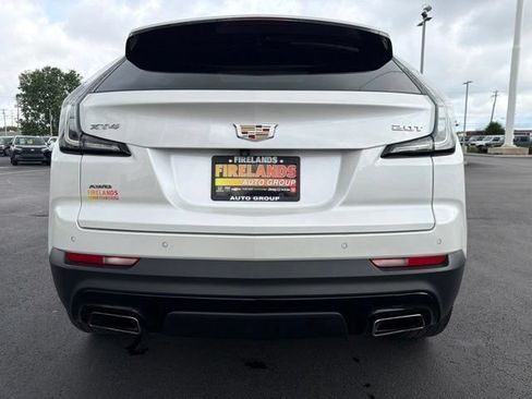 Used 2019 Cadillac XT4 Sport w/ Cold Weather Package AWD/4WD image 6