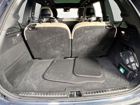 Used 2025 Volvo XC90 T8 Plus w/ Protection Package Premier image 26
