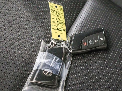 Used 2024 Lexus NX 350h AWD image 22