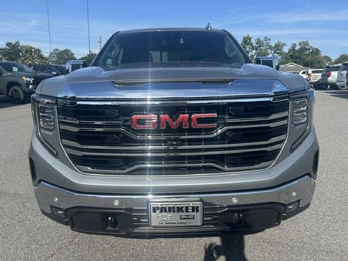 Used 2024 GMC Sierra 1500 SLT w/ SLT Premium Plus Package AWD/4WD image 5