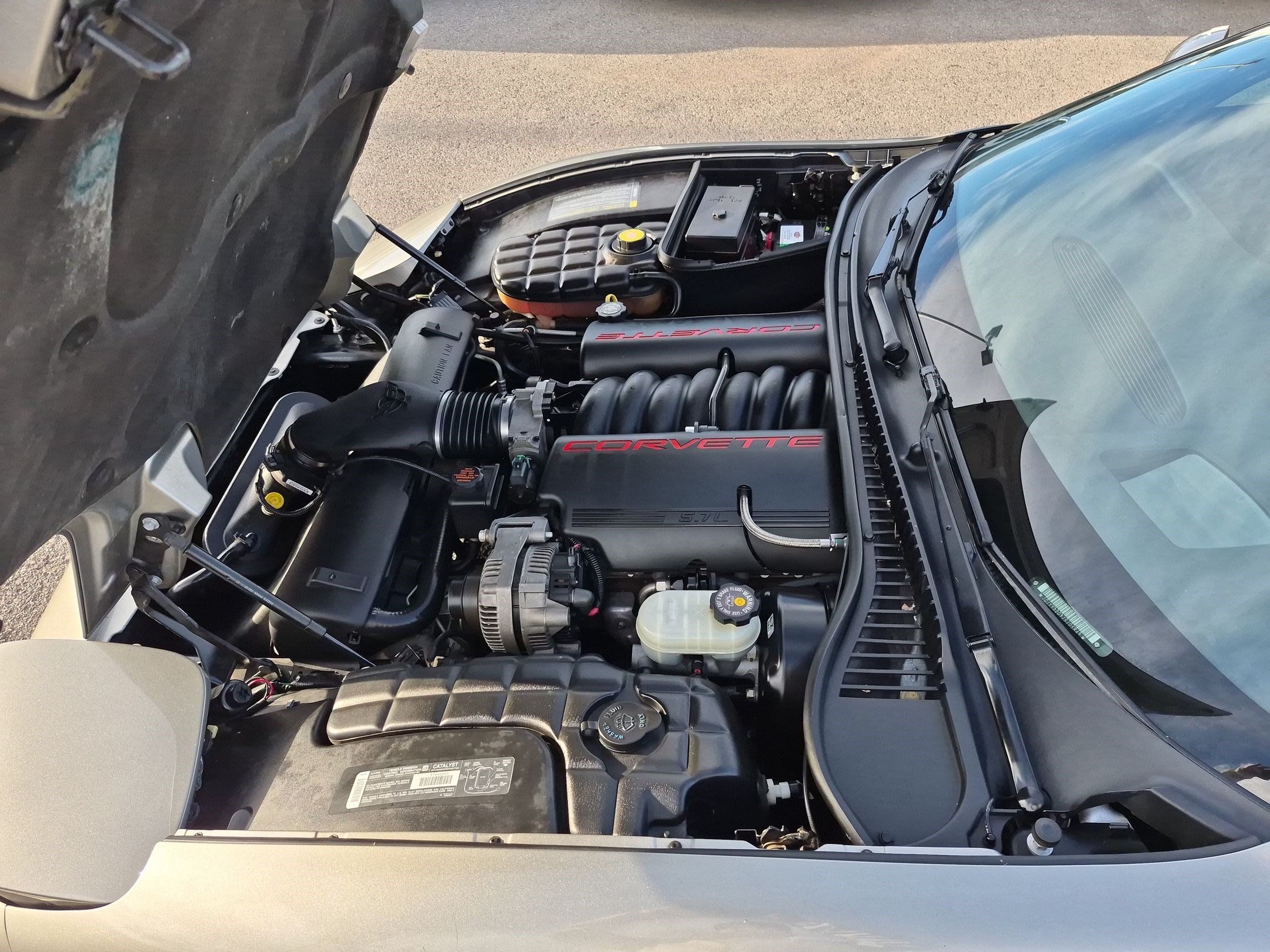 Used 2001 Chevrolet Corvette Convertible w/ Preferred Equipment Group2 RWD image 27