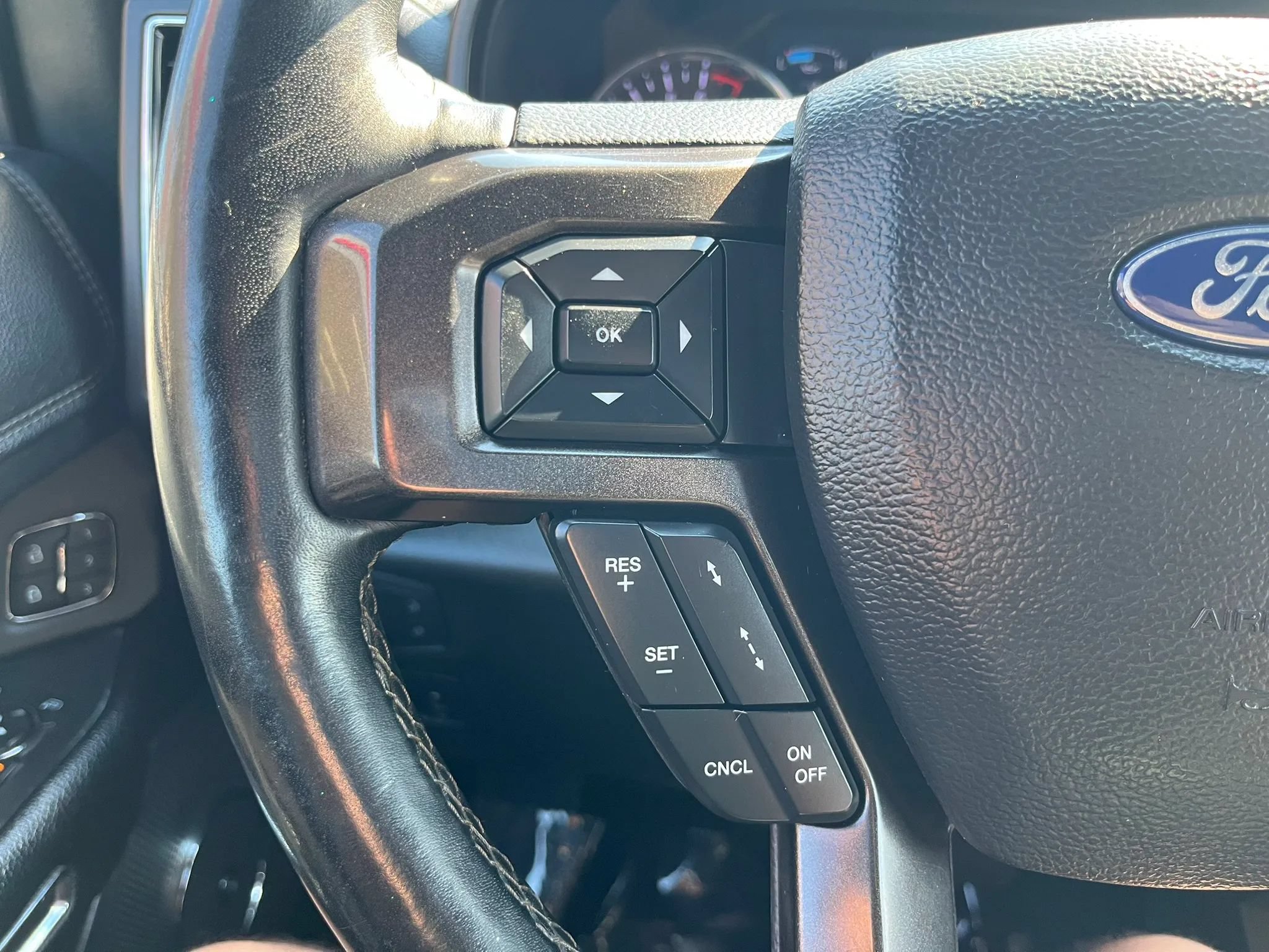 Used 2021 Ford Expedition Limited RWD image 20