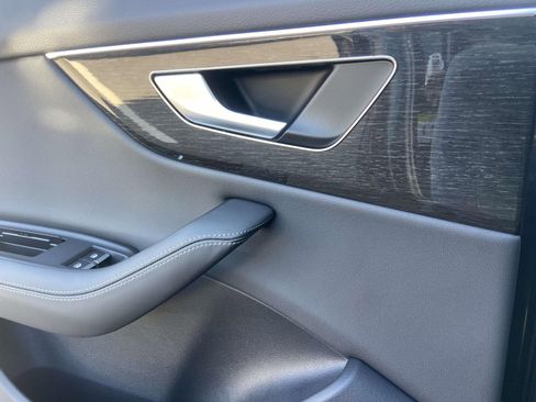 New 2026 Audi Q8 Premium Plus image 16