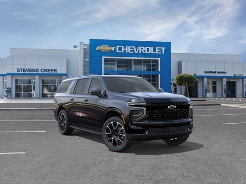 New 2026 Chevrolet Suburban RST w/ Comfort Package AWD/4WD image 9