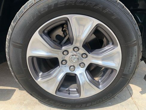 Used 2021 RAM 1500 Laramie RWD image 11