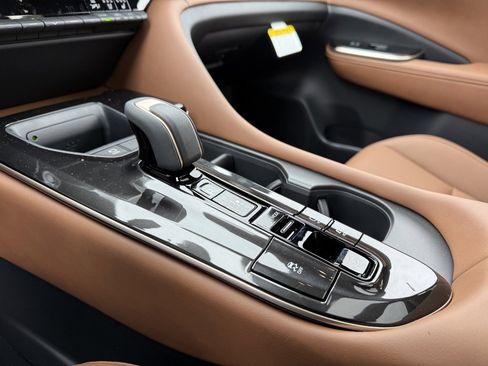 New 2026 Toyota Crown Signia image 25