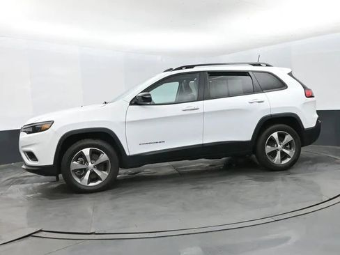 Used 2022 Jeep Cherokee Limited AWD/4WD image 5