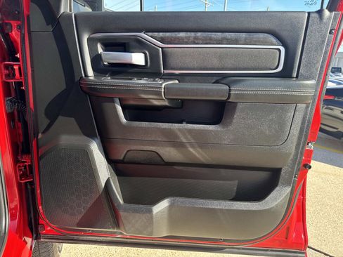 Used 2024 RAM 2500 Big Horn w/ Bed Utility Group image 13