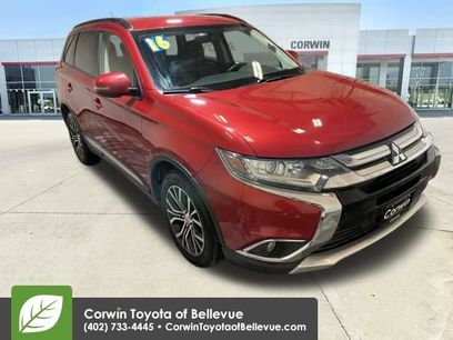 Used 2016 Mitsubishi Outlander SE