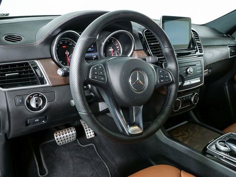 Used 2016 Mercedes-Benz GLE 450 4MATIC Coupe image 4