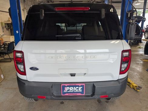 Used 2024 Ford Bronco Sport Outer Banks w/ Tech Package image 4