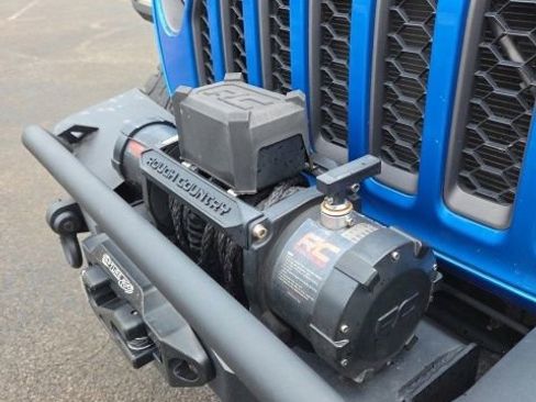 Used 2021 Jeep Wrangler Unlimited Rubicon AWD/4WD image 36