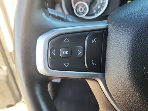 Used 2024 RAM 2500 Big Horn AWD/4WD image 23
