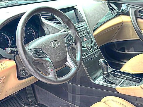Used 2017 Hyundai Azera FWD image 12