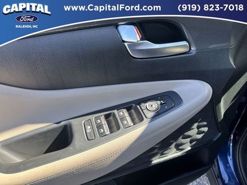 Used 2022 Hyundai Santa Fe SEL image 20