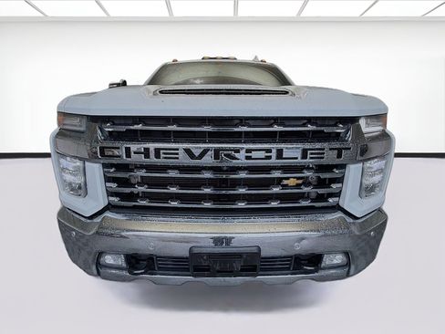 Used 2020 Chevrolet Silverado 3500 LTZ w/ LTZ Plus Package AWD/4WD image 2
