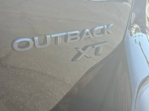 Used 2020 Subaru Outback Onyx Edition XT AWD/4WD image 16