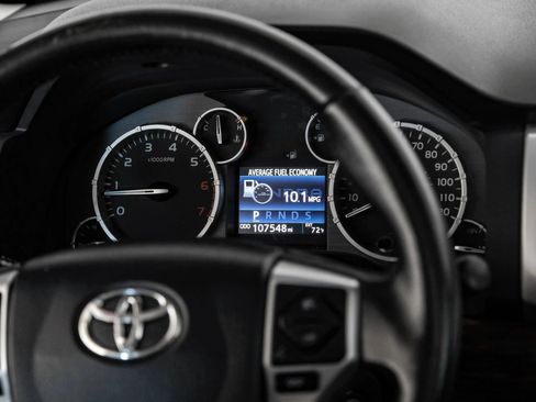 Used 2015 Toyota Tundra Limited w/ TRD Off Road Package image 17