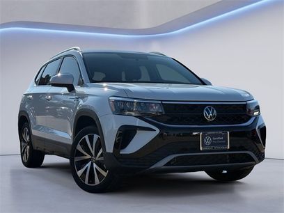 Certified 2022 Volkswagen Taos SE