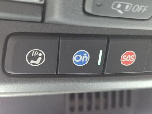 Used 2024 GMC Sierra 1500 AT4X image 44