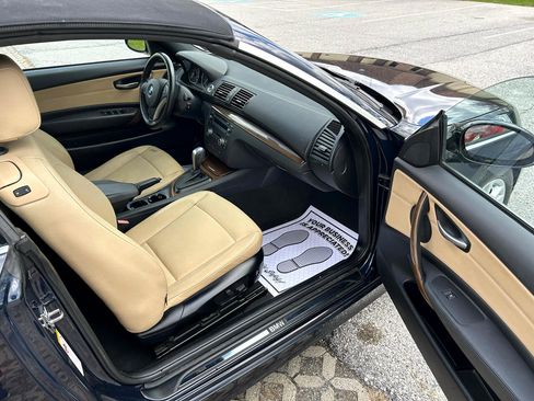 Used 2009 BMW 128i Convertible image 16