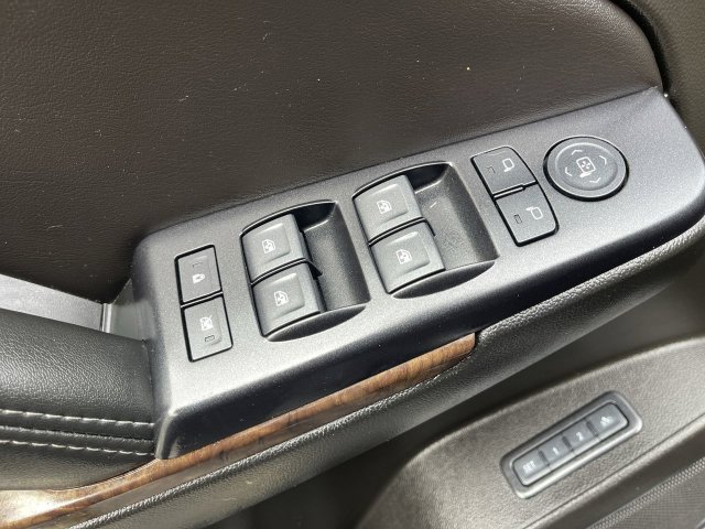 Used 2018 Chevrolet Tahoe LT AWD/4WD image 24