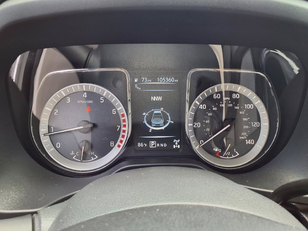 Used 2018 Nissan Titan PRO-4X w/ Pro-4x Convenience Package AWD/4WD image 39