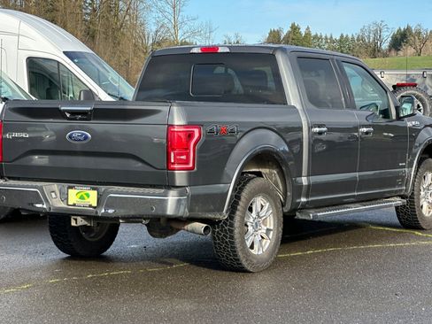 Used 2016 Ford F150 Lariat w/ Equipment Group 502A Luxury image 4