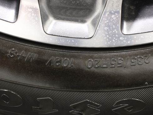 Used 2019 GMC Acadia Denali FWD image 43