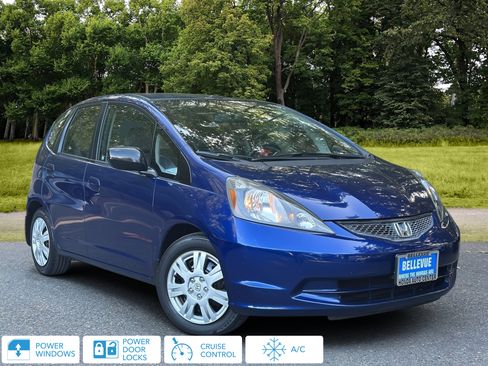 Used 2011 Honda Fit image 1