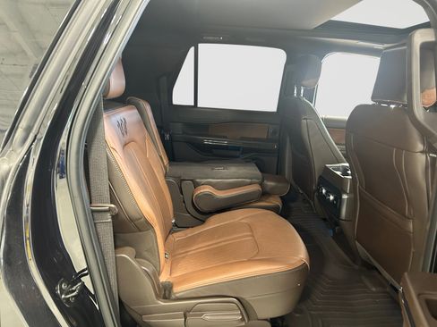 Used 2023 Ford Expedition Max King Ranch AWD/4WD image 19