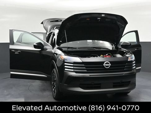 Certified 2026 Nissan Kicks SV w/ SV Premium Package AWD/4WD image 34