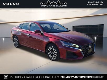 Used 2024 Nissan Altima 2.5 SV w/ SV Premium Package