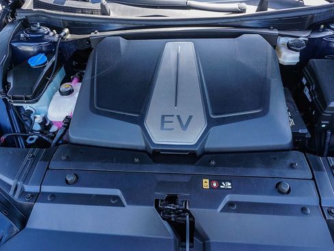 Certified 2023 Kia EV6 Light RWD image 25