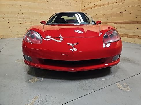 Used 2006 Chevrolet Corvette Convertible RWD image 4
