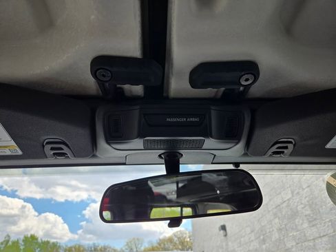 Used 2024 Jeep Wrangler Unlimited Sport AWD/4WD image 21