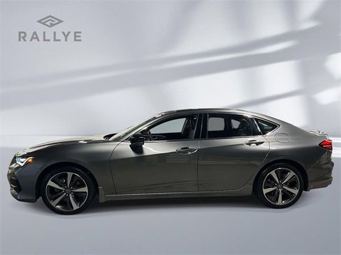 Used 2025 Acura TLX w/ Technology Package image 4