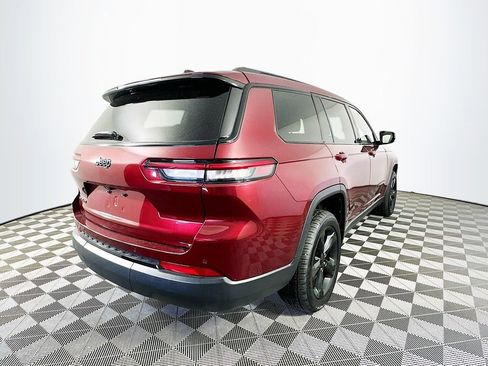 Certified 2022 Jeep Grand Cherokee L Laredo image 12