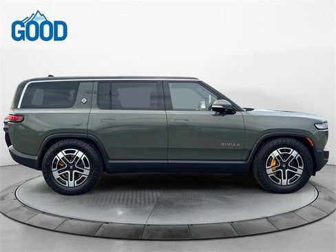 Used 2023 Rivian R1S Launch Edition image 6
