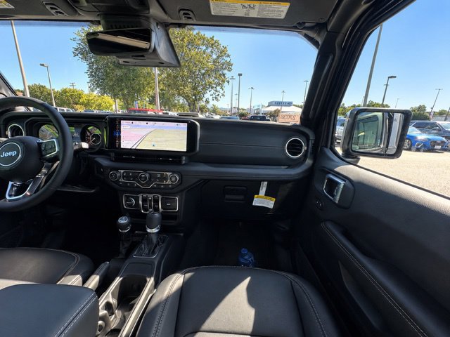 New 2027 Jeep Wrangler Unlimited Sahara AWD/4WD image 26