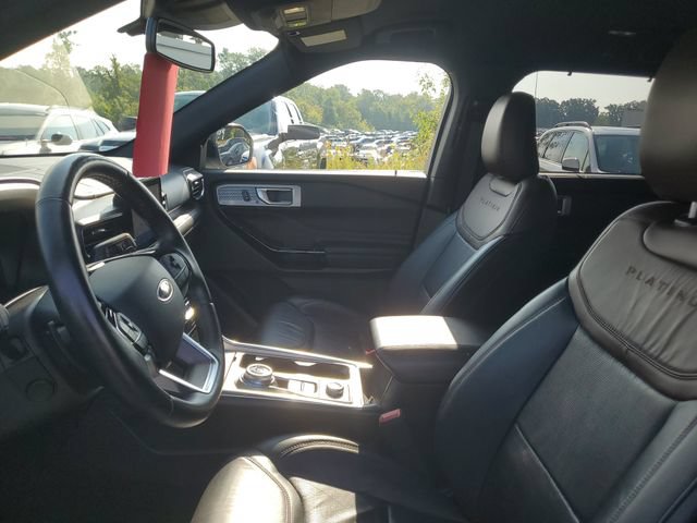 Used 2021 Ford Explorer Platinum w/ Equipment Group 601A AWD/4WD image 11