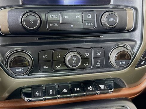 Used 2016 Chevrolet Silverado 3500 High Country image 16