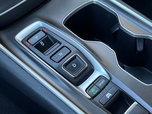 Used 2022 Honda Accord Hybrid image 20