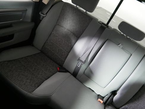 Used 2018 RAM 1500 Big Horn AWD/4WD image 12