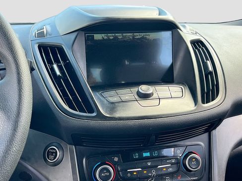 Used 2019 Ford Escape SE FWD image 13